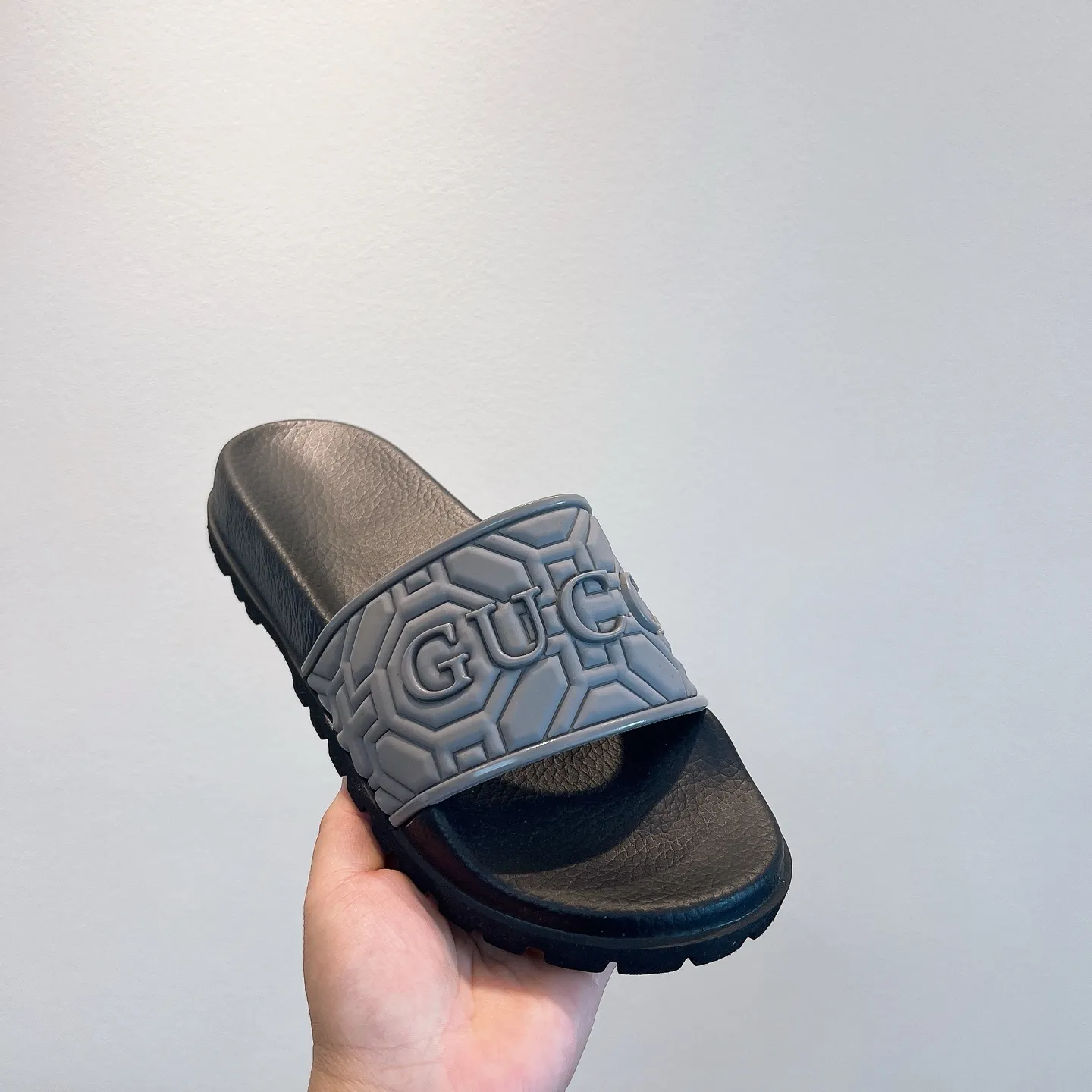 Men's Men's Shoes 130🐮🐮Gucci Gucci Slippers Gucci 2024 latest beach sandals slippers Original molding double G LOGO Original molding consistent Outsole: Men's Men's Shoes u double-layer outsole Size: 35-46
